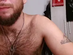 Amateur Live Sex Cam of dominantthewolf