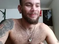 Amateur Adult Webcams of dominantthewolf