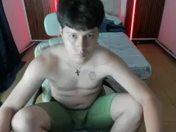 Amateur Nude Webcam of Martin_Lows