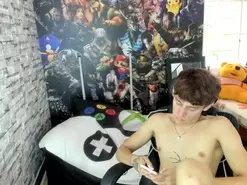 Amateur Adult Webcam of EddyCopers