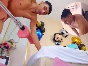 Cam4 Adult Webcams of NoTopNoBot
