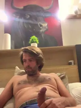 Cam4 Sex Chat of charlyplc75