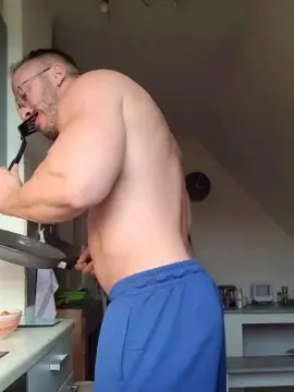 Cam4 Sex Chat of yumyum18