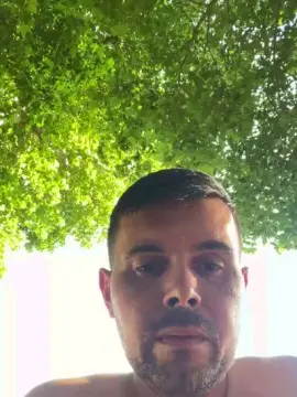 Cam4 Sex Cam of Leo_Iron