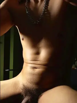 Cam4 Watch Live Sex Cams of villanocat
