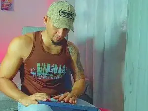 Cam4 Free Live Porn of kent189