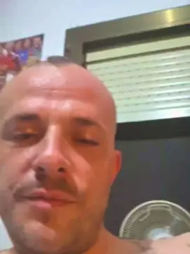 Cam4 Sex Cam of Bighandx