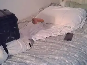 Cam4 Live Porn of hotboi555