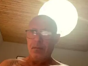 Cam4 Nude Webcam of toto1212