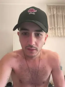 Cam4 Adult Video Chat of Gufetto99
