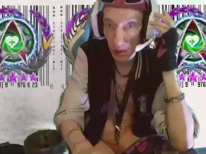 Cam4 Watch Live Sex Cams of sillynerd