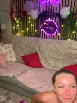Cam4 Sex Chat of Loretino1