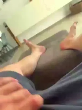 Cam4 Free Live Porn of tomtailerhot