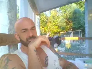 Cam4 Nude Webcam of ilciuciu20