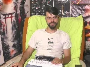 Cam4 Live Sex of hornymaster93
