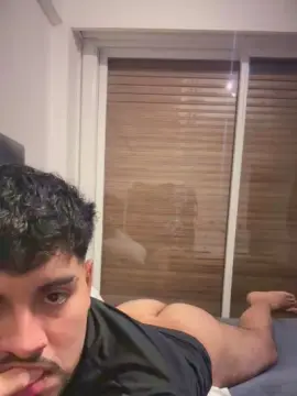 Cam4 Live Porn of Yourboycas