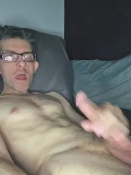 Cam4 Free Porn Cam of SlimDaddy4u