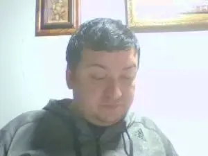Cam4 Live Sex Cam of Frank0603CL