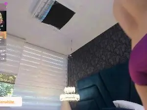 Cam4 Sex Cam of Tayler_White