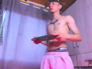 Cam4 Sex Cam of TheMansionBat