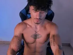 Cam4 Best live sex cam show of Thomas_fit1