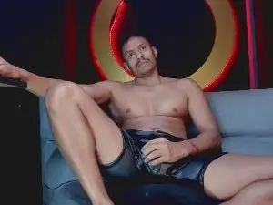 Cam4 Private Sex Chat of Abra_HamXL