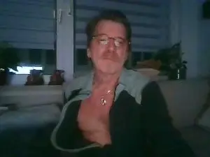 Cam4 Sex Cam of ghost345