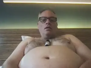 Cam4 Free Porn Cam of subfatdaddy