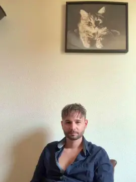 Cam4 Sex Chat of JOEY2604