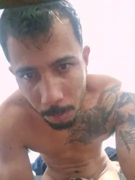 Cam4 Free Live Porn of Chilenohh