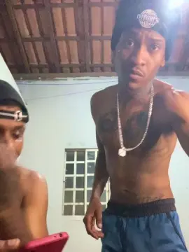 Cam4 Live Porn of Davizeira