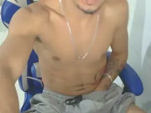 Cam4 Watch Live Sex Cams of novinhorj19anos