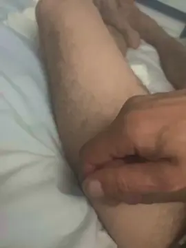 Cam4 Live Porn of CuteHotBoy83