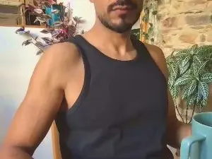 Cam4 Free Porn Cam of boxer_hot4