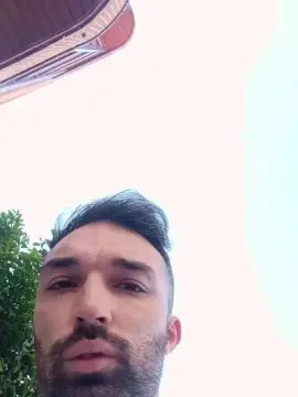 Cam4 Free Live Porn of Chiniiinito