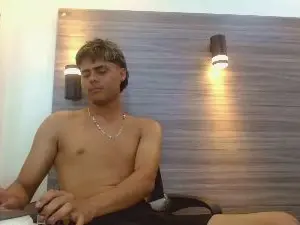 Cam4 Nude Webcam of Lelehott01