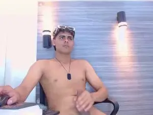 Cam4 Sex Cam of Lelehott01