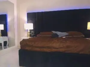 Cam4 Live Porn of Skylerhotxxx
