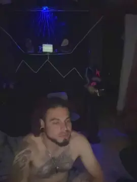 Cam4 Free Live Porn of Destrollermx