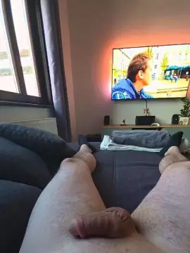Cam4 Free Live Porn of hustlingmok