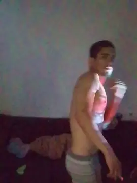 Cam4 Free Porn Cam of victor62Go