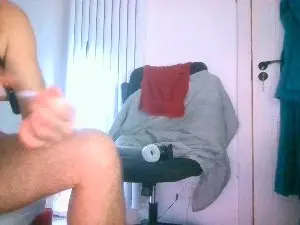 Cam4 Watch Live Sex Cams of HairyHorn1