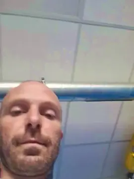 Cam4 Free Porn Cam of Gnaro90