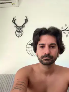 Cam4 Free Porn Cam of Betomuscle99