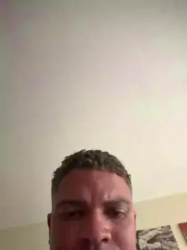 Cam4 Live Porn of lucasresgato3g5