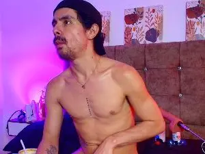 Cam4 Adult Webcams of Ethan_Briggs_