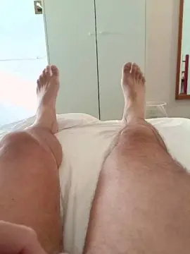 Cam4 Free Live Porn of mattia20cmhot