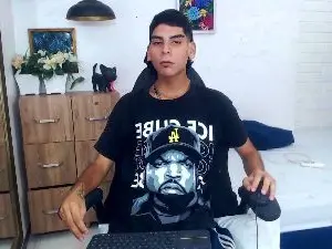 Cam4 Live Sex of Camilo_Boyxx