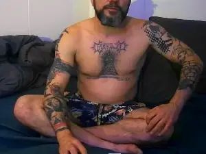 Cam4 Free Live Porn of enrikaionut_fun