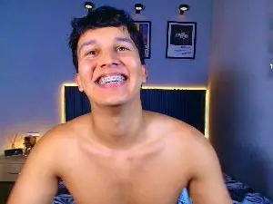 Cam4 Free Porn Cam of Leo_Savage